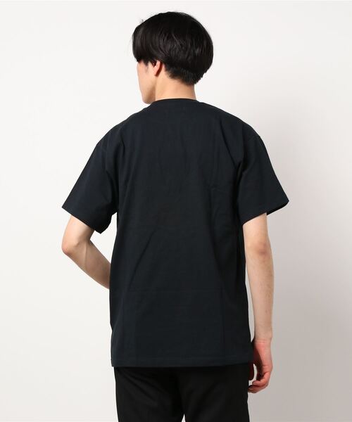 KNOW WAVE（ノウ ウェイブ）の「【KNOW WAVE / ノウ ウェーブ】SERIF POCKET TEE/ワンポイントロゴプリントポケットTシャツ（Tシャツ/カットソー・メンズ・ブラック/ホワイト・MEDIUM/LARGE）」の3枚目の写真