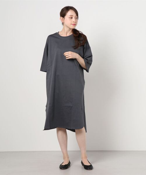 100% ORGANIC COTTON(100パーセントオーガニックコットン)の「ポケット付きTシャツワンピース(ワンピース・レディース・ブラック/パープル/ブラウン/チャコール・フリー)」の20枚目の写真
