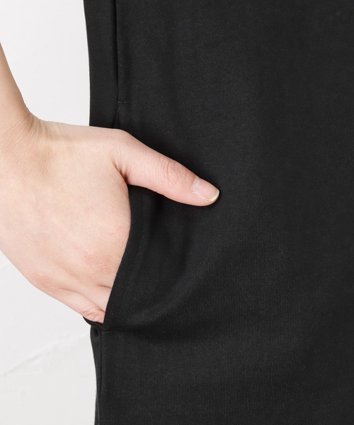 100% ORGANIC COTTON(100パーセントオーガニックコットン)の「ポケット付きTシャツワンピース(ワンピース・レディース・ブラック/パープル/ブラウン/チャコール・フリー)」の17枚目の写真