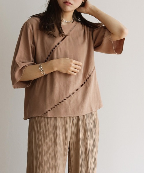 Lant Kalte(ラントカルテ)の「【Lant Kalte】バイオリネンはしごレースブラウス(シャツ/ブラウス・レディース・ホワイト/チャコールグレー/ベージュ・MEDIUM)」の17枚目の写真