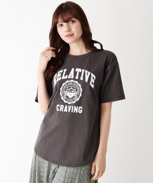 pink adobe（ピンクアドベ）の「◆【M-LL】アソートロゴプリントTシャツ（Tシャツ/カットソー・レディース・チャコール/ホワイト系1/ホワイト系その他/ホワイト系3/ベージュ系その他4/ホワイト系その他7/ピンク系その他/ライトグリーン系・38/40/42）」の5枚目の写真