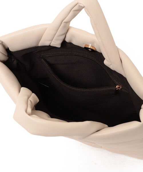 Ray BEAMS(レイビームス)の「MOHI × Ray BEAMS / 別注 キルティング バッグ(トートバッグ・レディース・ブラック/ベージュ・ONE SIZE)」の15枚目の写真