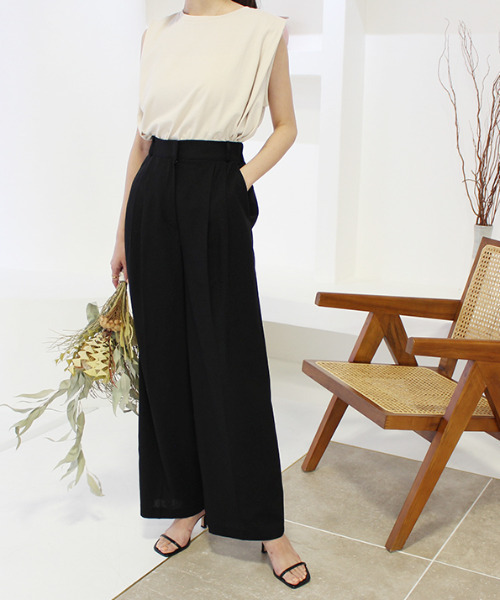 MODE ROBE（モードローブ）の「リネンライクワイドパンツ（その他パンツ・レディース・ブラック/ベージュ・FREE）」の17枚目の写真