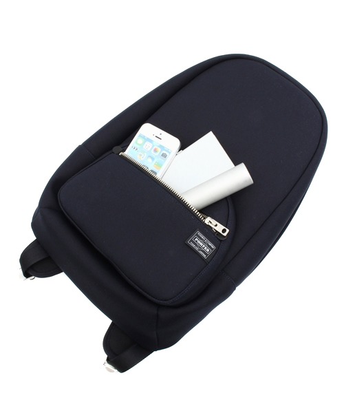 PORTER（ポーター）の「PORTER GIRL URBAN DAY PACK SMALL <B印 YOSHIDA SELECT>（バックパック/リュック・メンズ・グレー/ネイビー・ONE SIZE）」の8枚目の写真