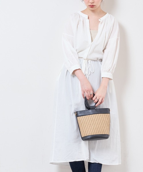 natural couture（ナチュラルクチュール）の「【サスティナブル素材】オーガニックコットンたっぷりギャザーおしゃれワンピース（ワンピース・レディース・ベージュ/オフホワイト/ピンク/グリーン系その他/スミクロ・FREE）」の2枚目の写真