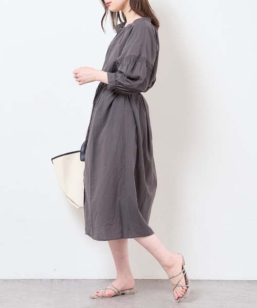 natural couture（ナチュラルクチュール）の「【サスティナブル素材】オーガニックコットンたっぷりギャザーおしゃれワンピース（ワンピース・レディース・ベージュ/オフホワイト/ピンク/グリーン系その他/スミクロ・FREE）」の12枚目の写真