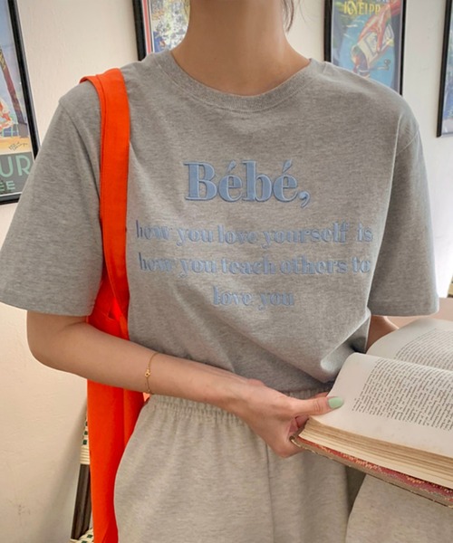 JUNOAH(ジュノア)の「刺繍ロゴTシャツ(Tシャツ/カットソー・レディース・ホワイト/ブラック/ネイビー/グレー/ピンク・FREE)」の7枚目の写真