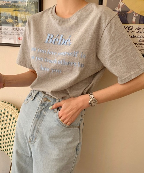 JUNOAH(ジュノア)の「刺繍ロゴTシャツ(Tシャツ/カットソー・レディース・ホワイト/ブラック/ネイビー/グレー/ピンク・FREE)」の10枚目の写真