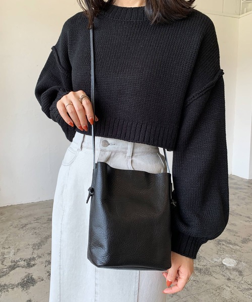 LIAN（リアン）の「【Made in Japan】ソフトレザーミニマルショルダーバッグ（ショルダーバッグ・レディース・オフホワイト/ブラック/ベージュ/グレイッシュベージュ・FREE）」の8枚目の写真