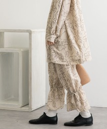 線画プリント裾ドロストパンツ