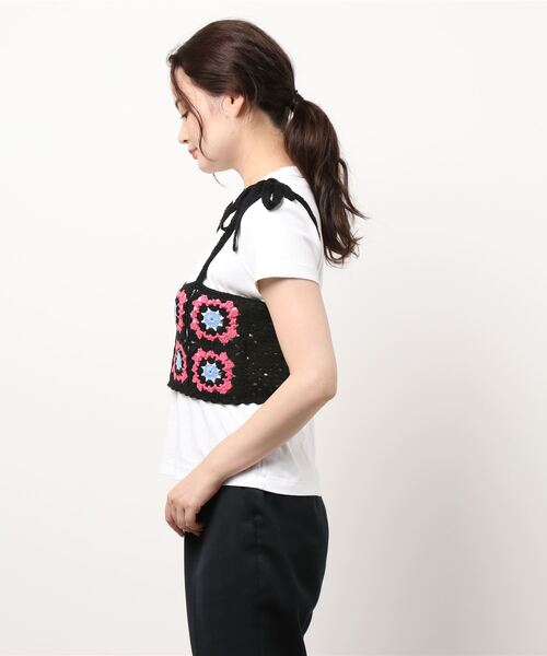 SPINNS（スピンズ）の「フラワーデザイン クロシェ編みビスチェ（ベスト・レディース・A/B/C/D・ONESIZE）」の5枚目の写真