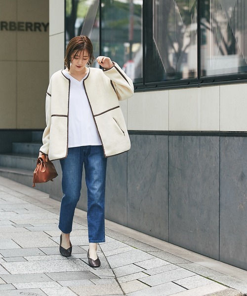 un dix cors(アンディコール)の「風を通しにくい暖かボア ソフトタッチボアブルゾン(ブルゾン・レディース・アイボリー/ブラック・FREE)」の4枚目の写真