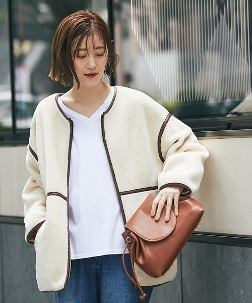 un dix cors(アンディコール)の「風を通しにくい暖かボア ソフトタッチボアブルゾン(ブルゾン・レディース・アイボリー/ブラック・FREE)」の21枚目の写真