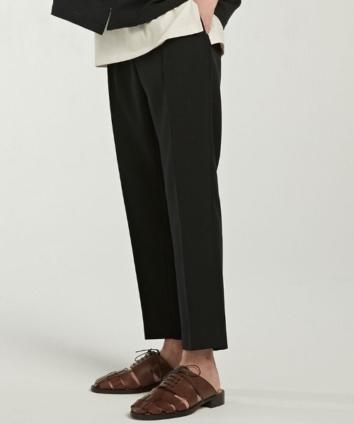 LIDNM（リドム）の「TAPERED ANKLE SLACKS（スラックス・メンズ・ライトグレー/ブラック・SMALL/MEDIUM）」の2枚目の写真