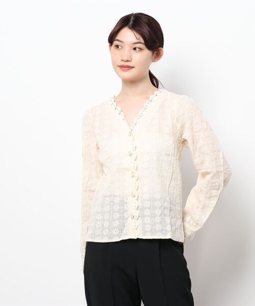 MAISON DE THERESE(メゾン ド テレーズ)の「長袖 レース シャツ(シャツ/ブラウス・レディース・ホワイト/ベージュ・MEDIUM/LARGE)」の1枚目の写真