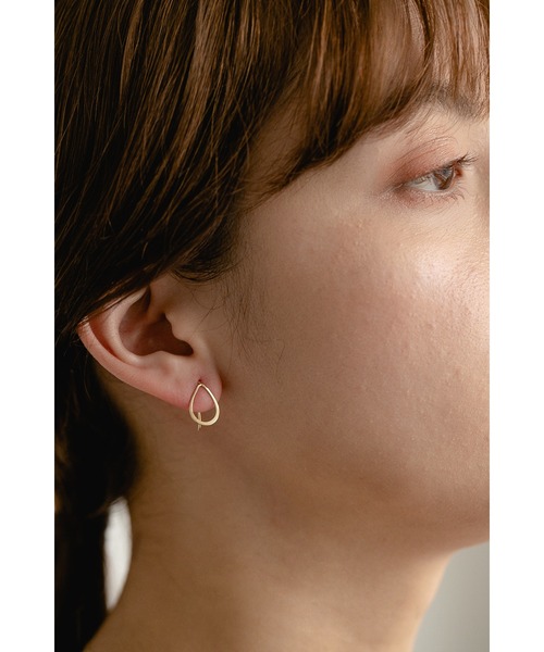 PAS TIERRA（パティエラ）の「[Ray] K10ティアーズフックピアス（ピアス（両耳用）・レディース・イエローゴールド・FREE）」の7枚目の写真