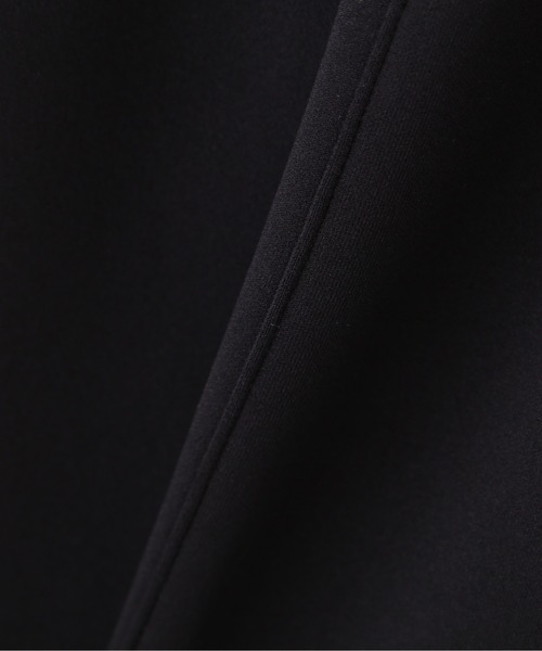 NATURAL BEAUTY BASIC（ナチュラルビューティーベーシック）の「フロントスリットパンツ（その他パンツ・レディース・ベージュ/ブラック・SMALL/MEDIUM）」の22枚目の写真