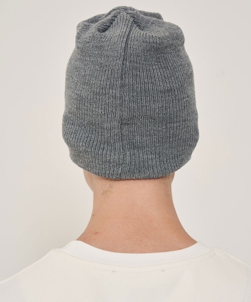 OY(オーワイ)の「『OY/オーワイ』OVERLAP LOGO BEANIE/オーバーラップ ロゴ ビーニー ニットキャップ(ニットキャップ/ビーニー・メンズ・ブラック/グレー・FREE)」の8枚目の写真