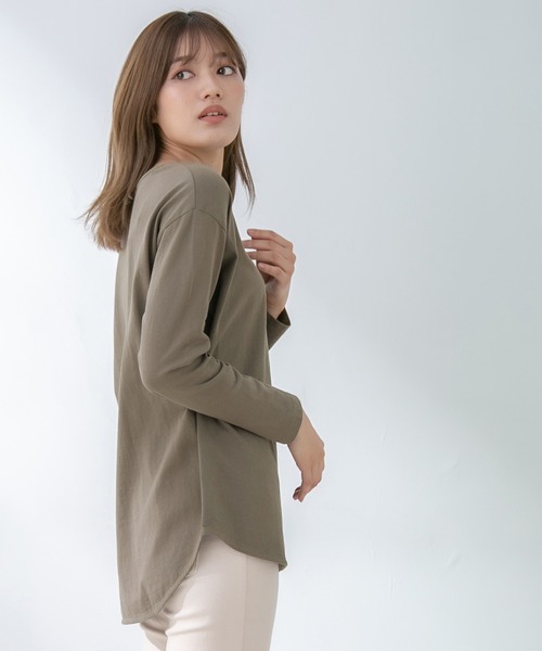 Honeys（ハニーズ）の「チュニックＴシャツ（その他トップス・レディース・ベージュ/ダークカーキ/オフホワイト/ブラック・LL/L/S/M）」の8枚目の写真