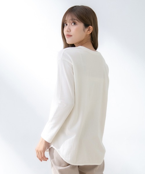 Honeys（ハニーズ）の「チュニックＴシャツ（その他トップス・レディース・ベージュ/ダークカーキ/オフホワイト/ブラック・LL/L/S/M）」の5枚目の写真