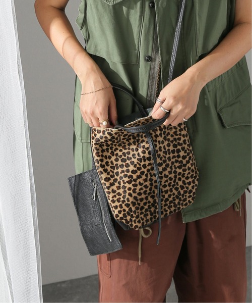 MARLON FIRENZE（マーロンフィレンツェ）の「【MARLON/マルロン】 SHOPPER MINI HALF PONY：バッグ◆（ショルダーバッグ・レディース・ブラック/キャメル/ベージュ・FREE）」の3枚目の写真