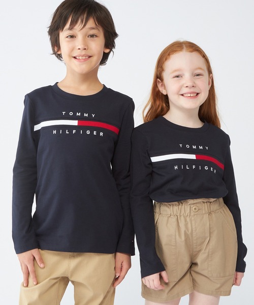 TOMMY HILFIGER(トミーヒルフィガー)の「【90~170㎝展開】ロゴロングスリーブTシャツ(Tシャツ/カットソー・キッズ・レッド/グリーン/ホワイト/ネイビー/マルチ/ネイビー系2/ブルー/ホワイト系2/オフホワイト/レッド系その他/ホワイト系3/グレー・90cm/110cm/100cm/120cm/130cm/140cm/150cm/160cm/170cm/80cm/70cm)」の9枚目の写真