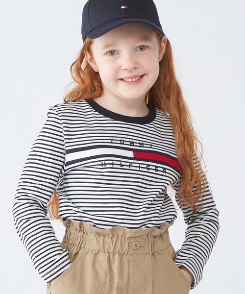 TOMMY HILFIGER(トミーヒルフィガー)の「【90~170㎝展開】ロゴロングスリーブTシャツ(Tシャツ/カットソー・キッズ・レッド/グリーン/ホワイト/ネイビー/マルチ/ネイビー系2/ブルー/ホワイト系2/オフホワイト/レッド系その他/ホワイト系3/グレー・90cm/110cm/100cm/120cm/130cm/140cm/150cm/160cm/170cm/80cm/70cm)」の12枚目の写真