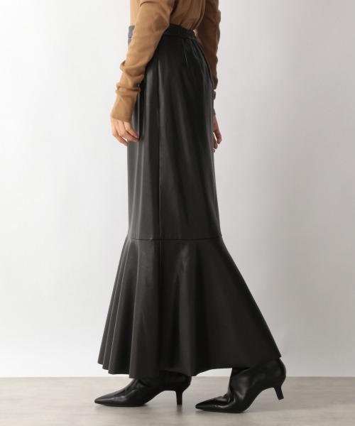 LOWRYS FARM（ローリーズファーム）の「レザーマーメイドスカート　228884（スカート・レディース・ブラック/ブラウン・MEDIUM/LARGE）」の8枚目の写真