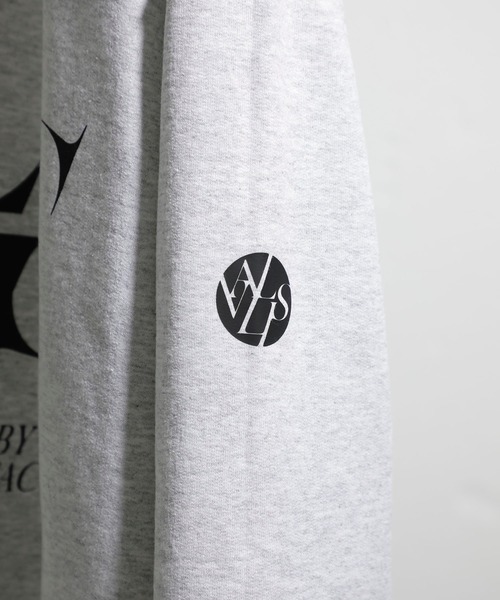 VALLIS by FACTOTUM(ヴァリスバイファクトタム)の「【VALLIS by FACTOTUM】別注レタードスウェットトレーナー(スウェット・メンズ・ライトグレー・SMALL)」の8枚目の写真