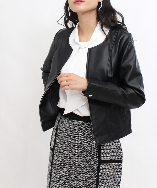 TRUDEA(トルディア)の「エコレザーブルゾン(ブルゾン・レディース・ブラック/ベージュ/アイボリー・MEDIUM/LARGE)」の21枚目の写真