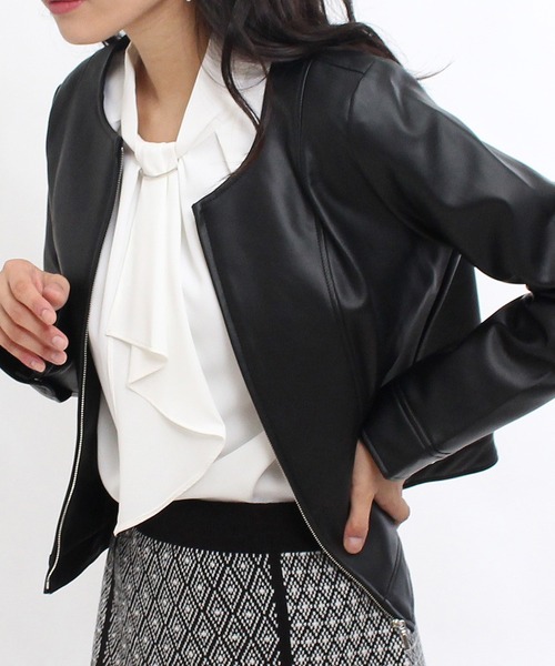 TRUDEA(トルディア)の「エコレザーブルゾン(ブルゾン・レディース・ブラック/ベージュ/アイボリー・MEDIUM/LARGE)」の19枚目の写真