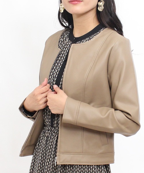 TRUDEA(トルディア)の「エコレザーブルゾン(ブルゾン・レディース・ブラック/ベージュ/アイボリー・MEDIUM/LARGE)」の14枚目の写真