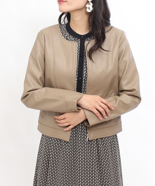 TRUDEA(トルディア)の「エコレザーブルゾン(ブルゾン・レディース・ブラック/ベージュ/アイボリー・MEDIUM/LARGE)」の15枚目の写真