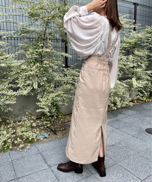 4youstory（フォーユーストーリー）の「ヴィンテージサテンボリューム袖ブラウス（シャツ/ブラウス・レディース・ブラック/ベージュ/イエロー/キナリ・FREE）」の16枚目の写真
