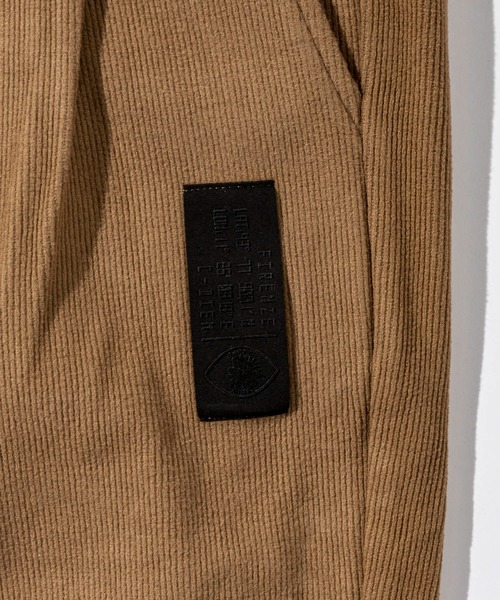 C DIEM(カルペディエム)の「C DIEM(カルペディエム)ツータックストレッチコーデュロイパンツ(その他パンツ・メンズ・ブラック/キャメル・M/L/S)」の9枚目の写真