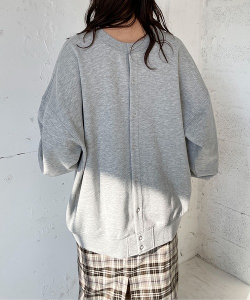 EPIMI E'PIMMY(エピミエピミー)の「《ユニセックス》マルチウェイカレッジ裏起毛プルオーバー(スウェット・レディース・エンジ/オフホワイト/グリーン/杢グレー/ダークブルー・MEDIUM)」の10枚目の写真