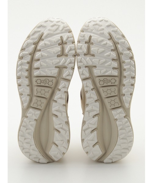 UGG（アグ）の「別注モデル【UGG for emmi】W CA805（スニーカー・レディース・ベージュ・22.5/24/24.5/25/23/23.5）」の7枚目の写真