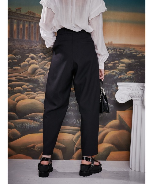 PAMEO POSE（パメオポーズ）の「Inverted Triangle Trousers Black（スラックス・レディース・ブラック・S/M）」の5枚目の写真