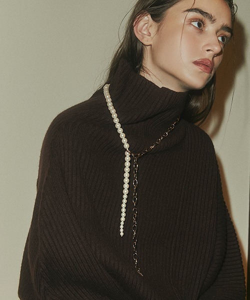 EIMY ISTOIRE（エイミーイストワール）の「パールチェーンチョーカー（チョーカー・レディース・ゴールド・FREE）」の3枚目の写真