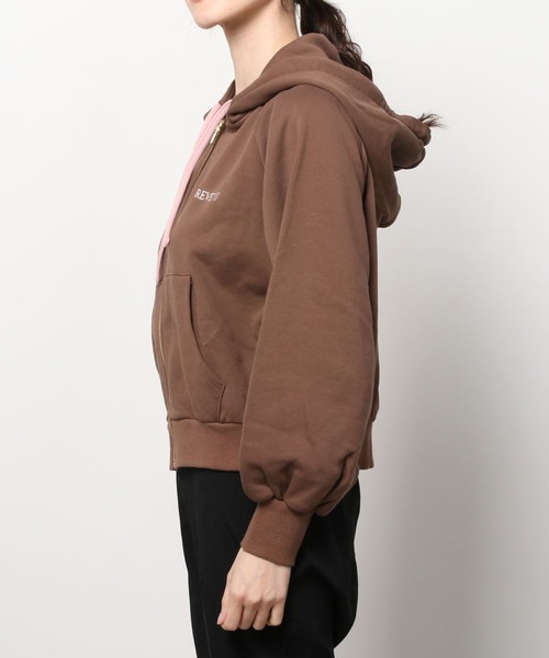 REVEYU（レブユー）の「REVEYU/ボリュームスリーブスウェットZIPフーディー（パーカー・レディース・ブラウン・FREE）」の4枚目の写真