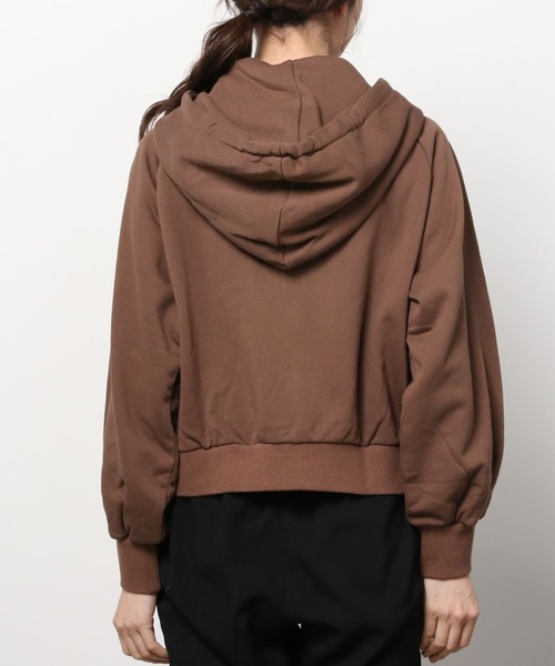 REVEYU（レブユー）の「REVEYU/ボリュームスリーブスウェットZIPフーディー（パーカー・レディース・ブラウン・FREE）」の5枚目の写真