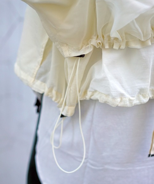 AULA AILA（アウラアイラ）の「AULA AILA（アウラ アイラ）別注レイヤードパーカー（ブルゾン・レディース・アイボリー/ブラック・FREE）」の9枚目の写真