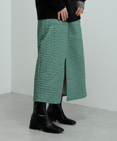 Lui's（ルイス）の「キルトAラインロングスリットスカート（スカート・レディース・ブラック/オフホワイト/サックスブルー・FREE）」の3枚目の写真