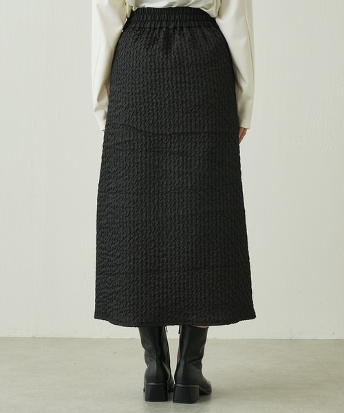 Lui's（ルイス）の「キルトAラインロングスリットスカート（スカート・レディース・ブラック/オフホワイト/サックスブルー・FREE）」の10枚目の写真