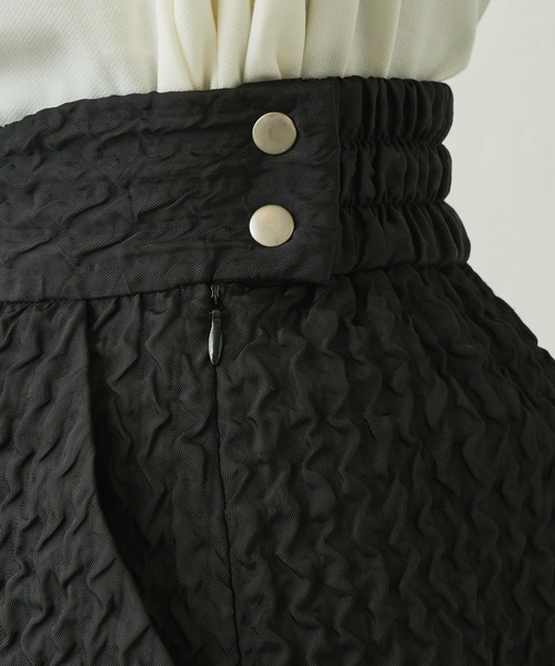 Lui's（ルイス）の「キルトAラインロングスリットスカート（スカート・レディース・ブラック/オフホワイト/サックスブルー・FREE）」の15枚目の写真