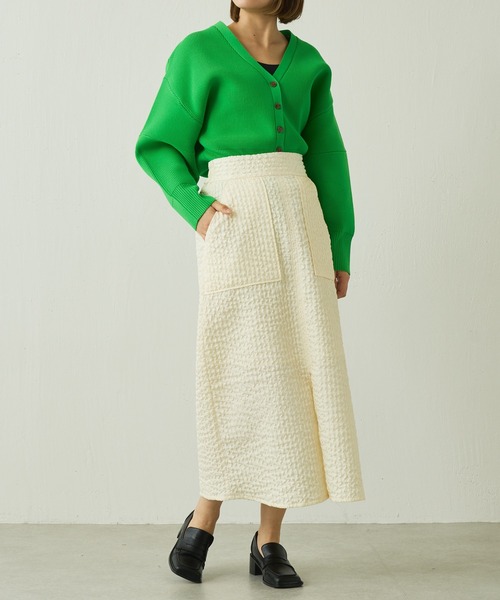 Lui's（ルイス）の「キルトAラインロングスリットスカート（スカート・レディース・ブラック/オフホワイト/サックスブルー・FREE）」の4枚目の写真