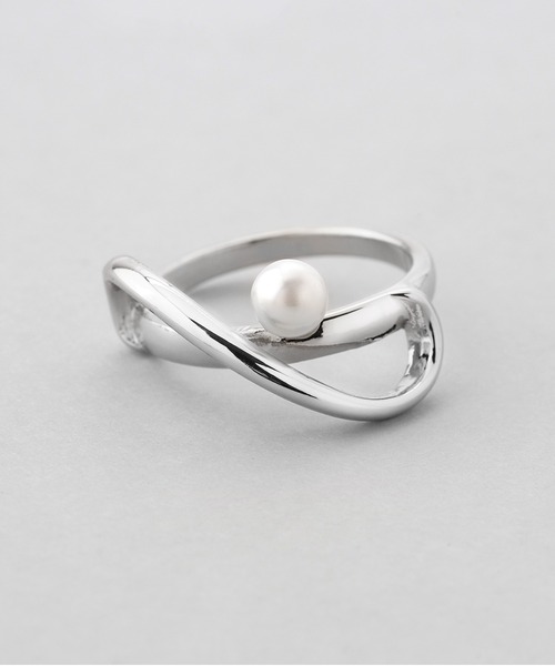ANEMONE（アネモネ）の「ウェーブパールリング（リング・レディース・ゴールド/シルバー・FREE）」の5枚目の写真