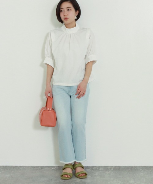 AULI(アウリィ)の「【低身長向けサイズ】フリンジフレアデニムパンツ(デニムパンツ・レディース・ライトブルー/インディゴブルー/ブルー・S/XS/XXS)」の4枚目の写真