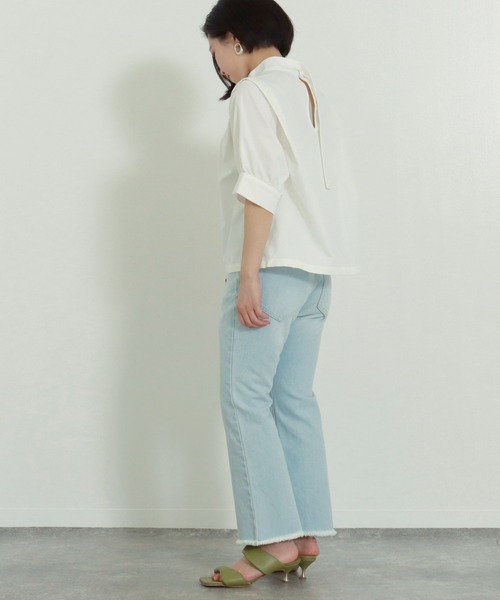 AULI(アウリィ)の「【低身長向けサイズ】フリンジフレアデニムパンツ(デニムパンツ・レディース・ライトブルー/インディゴブルー/ブルー・S/XS/XXS)」の7枚目の写真