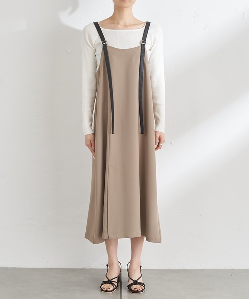 prose verse(プロズヴェール)の「合皮サスバックタックジャンスカ(ジャンパースカート・レディース・モカ/ブラック・MEDIUM)」の18枚目の写真